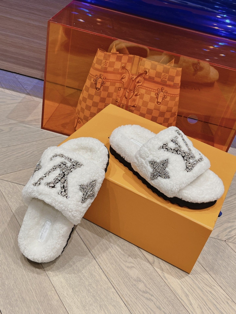 Louis Vuitton Slippers